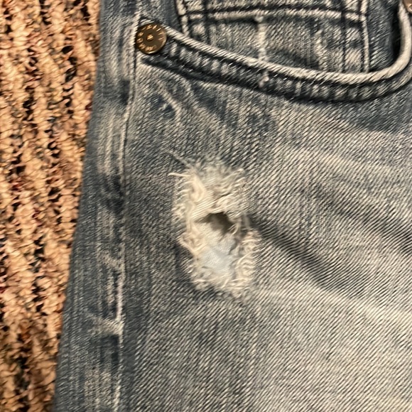 Immortality blue jeans with subtle rhinestones - Picture 3 of 5